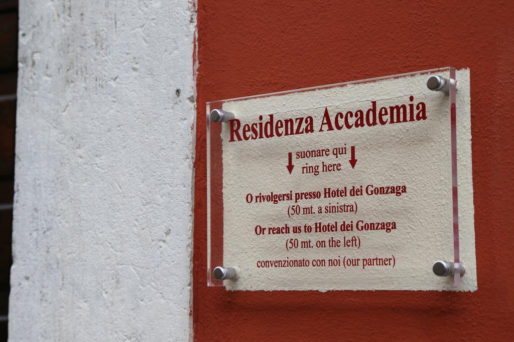 Residenza Accademia Mântua Exterior foto
